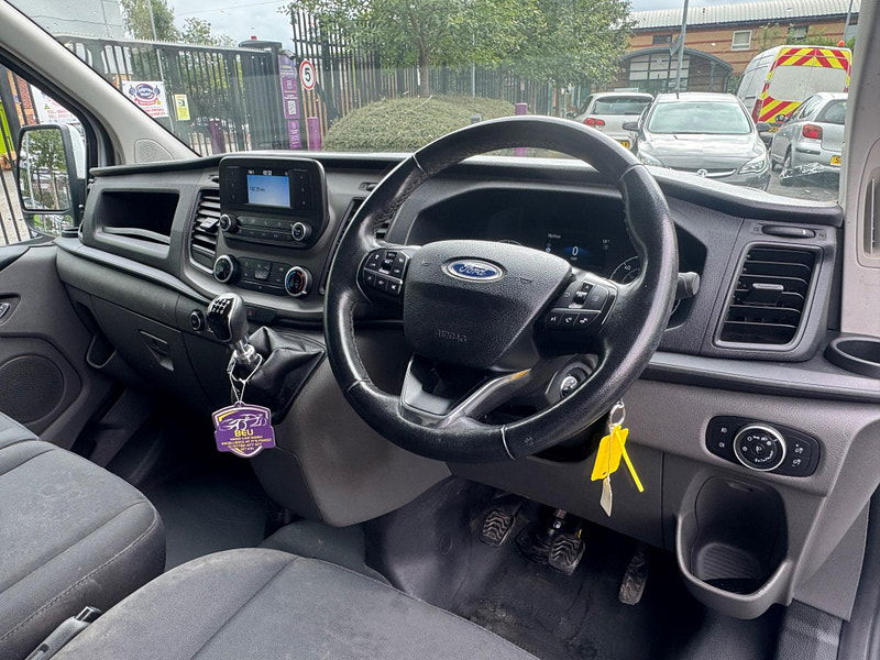 Ford Transit Custom 2.0 300 EcoBlue Trend L1 H2 Euro 6 (s/s) 5dr 5dr Manual 2025