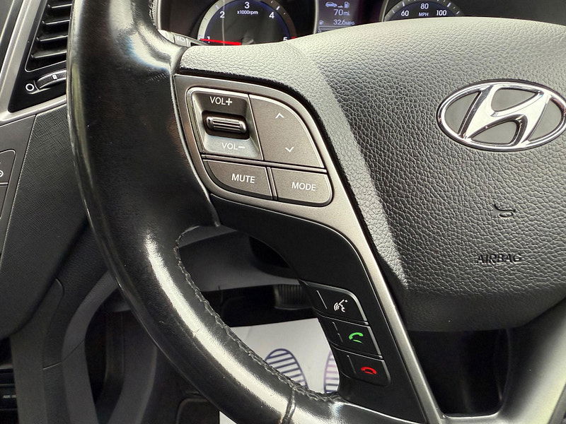 Hyundai Santa Fe 2.2 CRDi Premium Auto 4WD Euro 5 5dr (5 seat) 5dr Automatic 2025