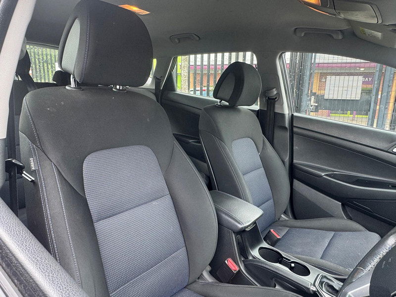 Hyundai Tucson 1.7 CRDi Blue Drive SE Nav DCT Euro 6 (s/s) 5dr 5dr Automatic 2025