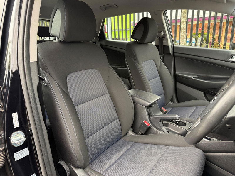 Hyundai Tucson 1.7 CRDi Blue Drive SE Nav DCT Euro 6 (s/s) 5dr 5dr Automatic 2025