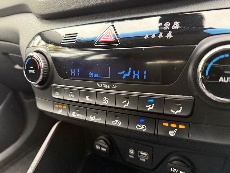 Hyundai Tucson 1.7 CRDi Blue Drive SE Nav DCT Euro 6 (s/s) 5dr 5dr Automatic 2025