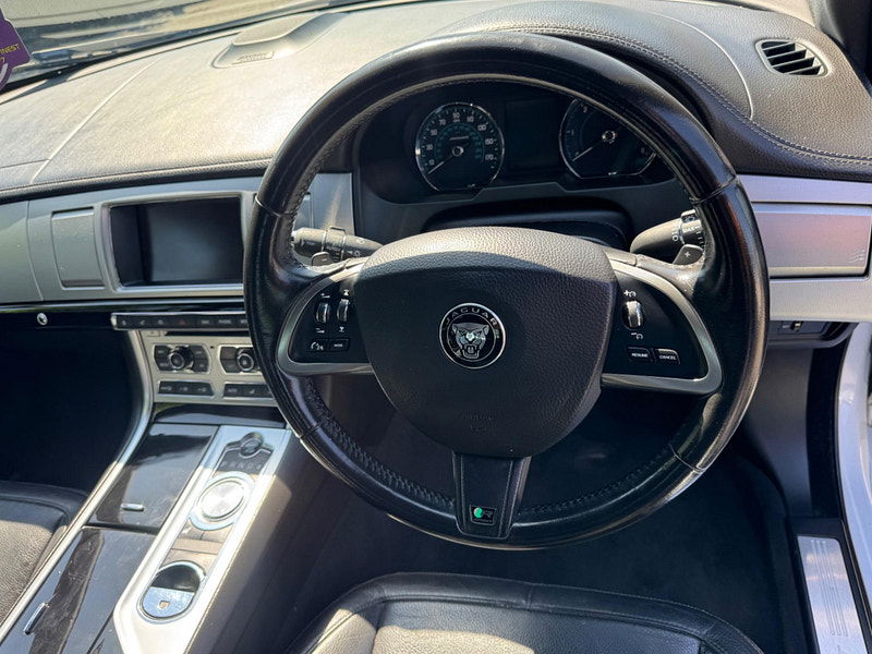 Jaguar XF 2.2d R-Sport Black Auto Euro 5 (s/s) 4dr 4dr Automatic 2025