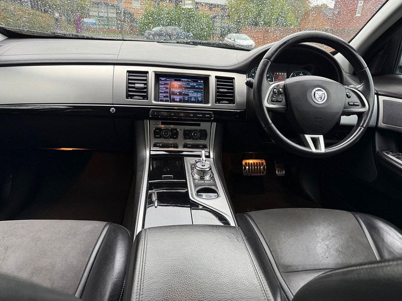 Jaguar XF 2.2d Sport Auto Euro 5 (s/s) 4dr 4dr Automatic 2025