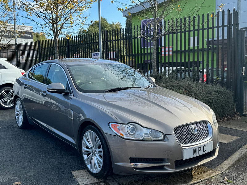 Jaguar XF 3.0d V6 Premium Luxury Auto Euro 5 4dr 4dr Automatic 2024