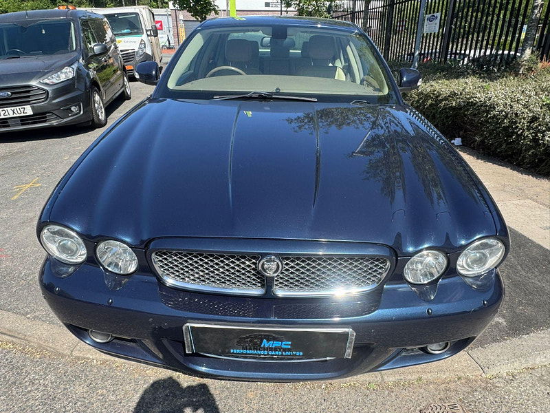Jaguar XJ 2.7 TDVi Executive 4dr 4dr Automatic 2025