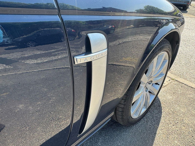 Jaguar XJ 2.7 TDVi Executive 4dr 4dr Automatic 2025