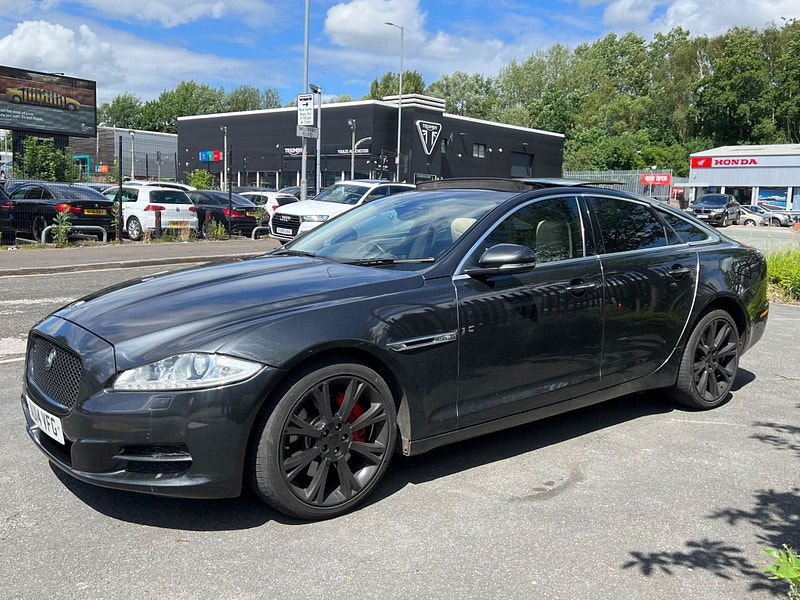 Jaguar XJ 3.0d V6 Portfolio Auto Euro 5 (s/s) 4dr 4dr Automatic 2024