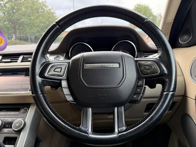 Land Rover Range Rover Evoque 2.2 SD4 Pure Auto 4WD Euro 5 3dr 3dr Automatic 2025