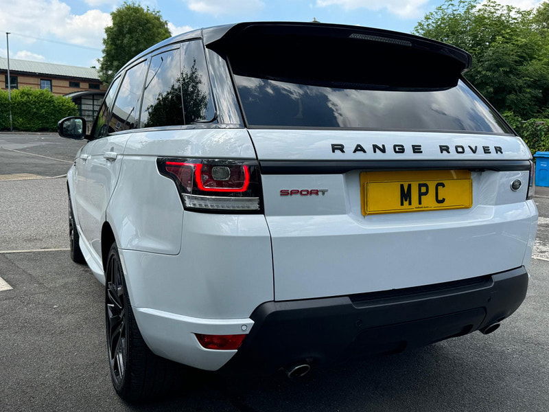 Land Rover Range Rover Sport 3.0 SD V6 HSE Dynamic Auto 4WD Euro 6 (s/s) 5dr 5dr Automatic 2024