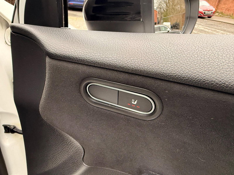 Mercedes-Benz A Class 1.3 A180 AMG Line (Executive) 7G-DCT Euro 6 (s/s) 5dr 5dr Automatic 2026