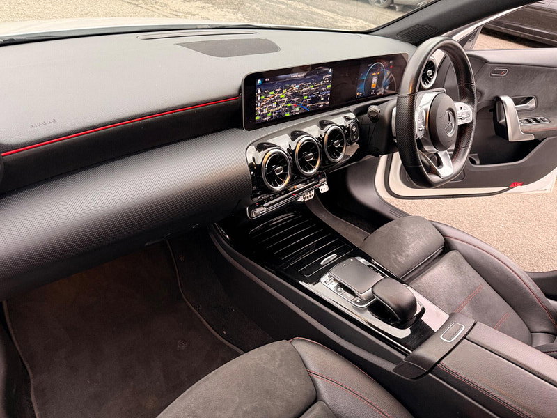 Mercedes-Benz A Class 1.3 A180 AMG Line (Executive) 7G-DCT Euro 6 (s/s) 5dr 5dr Automatic 2026