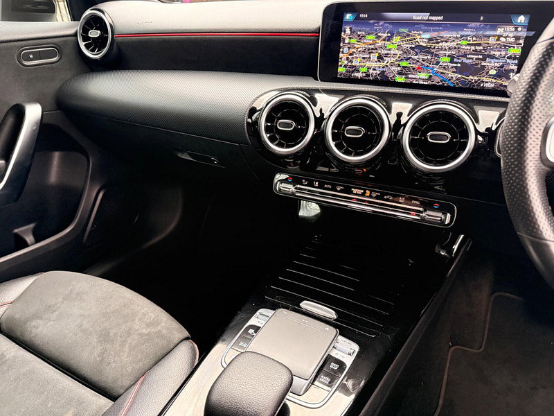 Mercedes-Benz A Class 1.3 A180 AMG Line (Executive) 7G-DCT Euro 6 (s/s) 5dr 5dr Automatic 2026