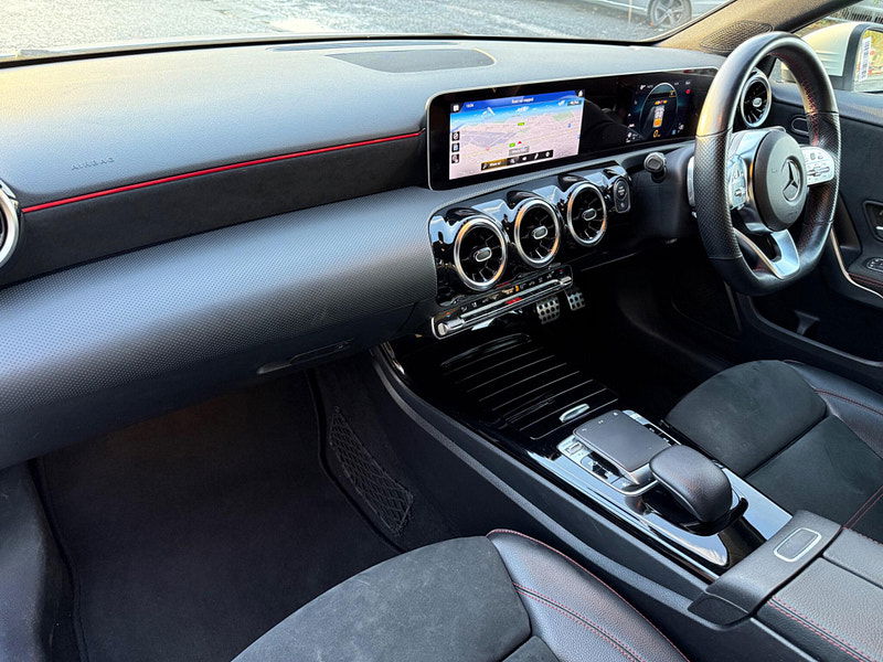 Mercedes-Benz A Class 1.5 A180d AMG Line (Executive) 7G-DCT Euro 6 (s/s) 5dr 5dr Automatic 2025