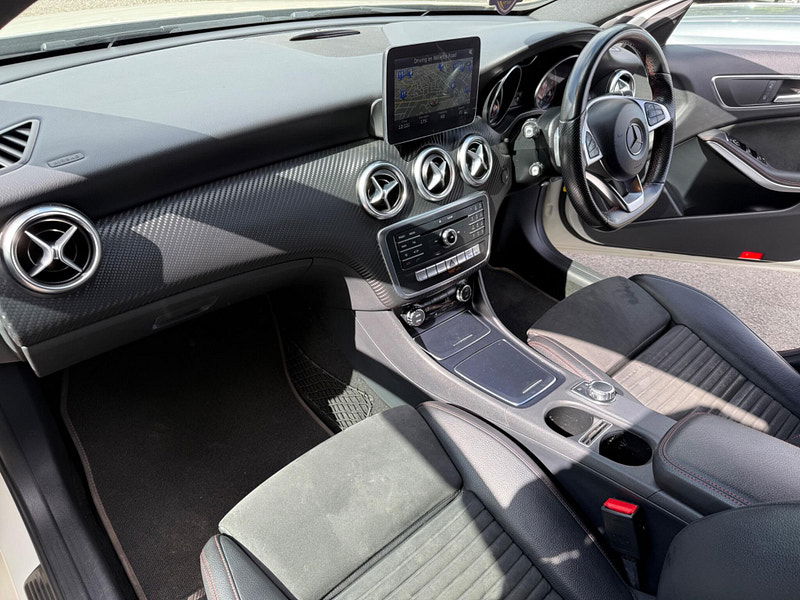 Mercedes-Benz A Class 2.1 A200d AMG Line (Executive) 7G-DCT Euro 6 (s/s) 5dr 5dr Automatic 2025