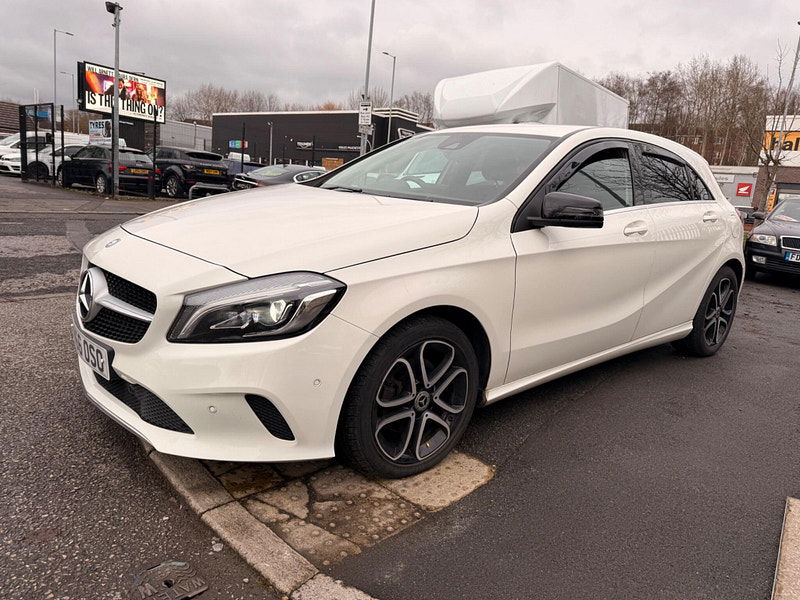 Mercedes-Benz A Class 2.1 A200d Sport (Premium) 7G-DCT Euro 6 (s/s) 5dr 5dr Automatic 2026