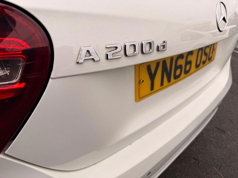Mercedes-Benz A Class 2.1 A200d Sport (Premium) 7G-DCT Euro 6 (s/s) 5dr 5dr Automatic 2026