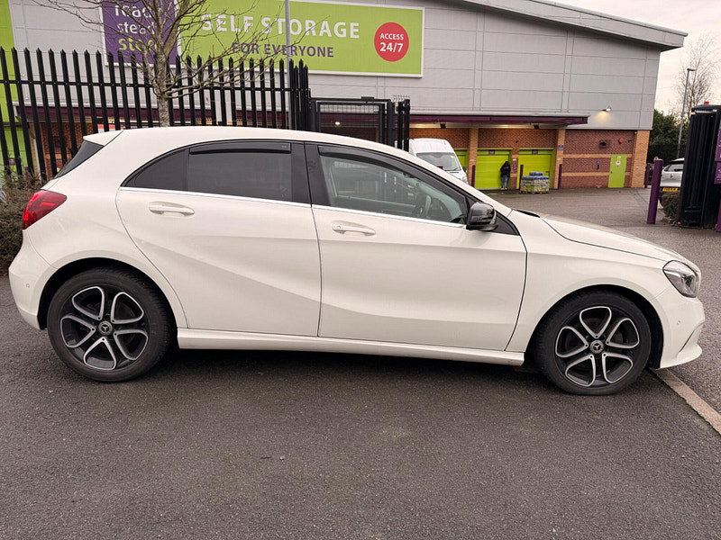Mercedes-Benz A Class 2.1 A200d Sport (Premium) 7G-DCT Euro 6 (s/s) 5dr 5dr Automatic 2026