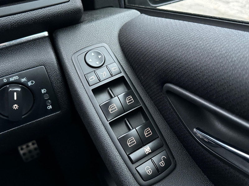 Mercedes-Benz B Class 1.7 B170 SE CVT 5dr 5dr Automatic 2025