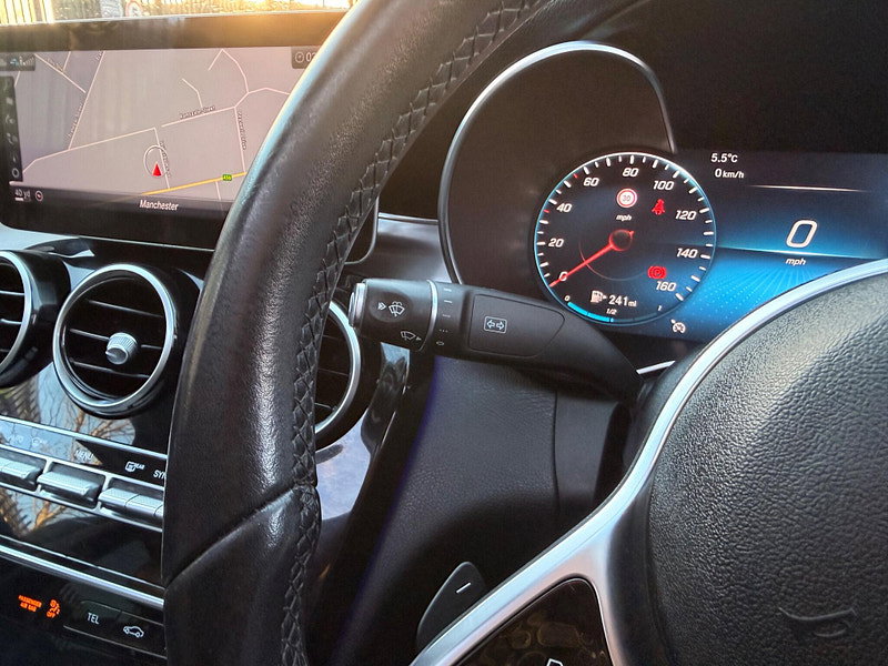 Mercedes-Benz C Class 2.0 C220d Sport Edition (Premium Plus) G-Tronic+ Euro 6 (s/s) 4dr 4dr Automatic 2026