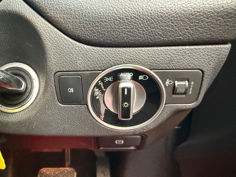 Mercedes-Benz CLA 2.1 CLA200d Sport Shooting Brake 7G-DCT Euro 6 (s/s) 5dr 5dr Automatic 2026