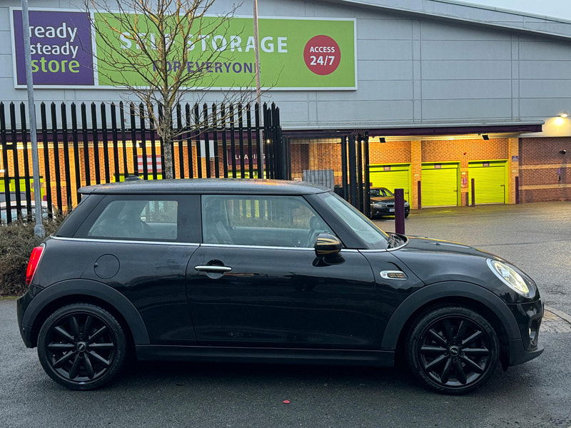 MINI Hatch 1.5 Cooper Steptronic Euro 6 (s/s) 3dr 3dr Automatic 2025