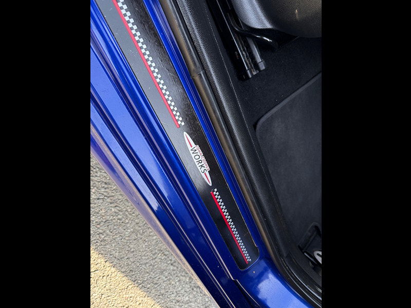 MINI Hatch 1.5 Cooper Steptronic Euro 6 (s/s) 5dr 5dr Automatic 2025