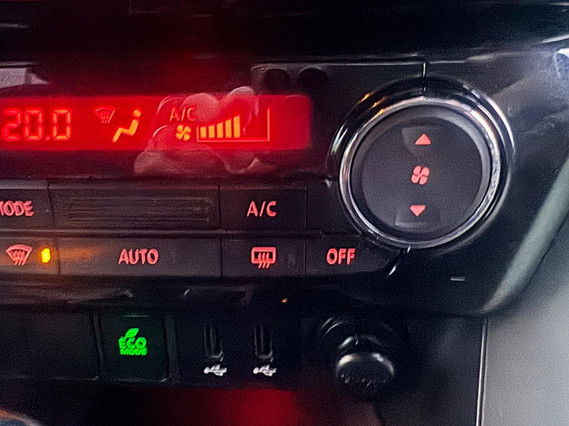 Mitsubishi Eclipse Cross 1.5T Design SE CVT Euro 6 (s/s) 5dr 5dr Automatic 2026