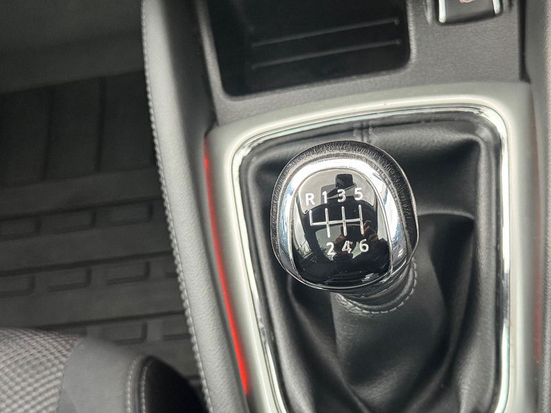Nissan Qashqai 1.5 dCi N-Connecta 2WD Euro 6 (s/s) 5dr 5dr Manual 2025
