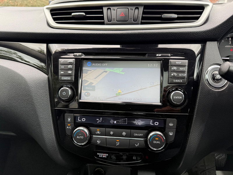 Nissan Qashqai 1.5 dCi Tekna 2WD Euro 5 (s/s) 5dr 5dr Manual 2025