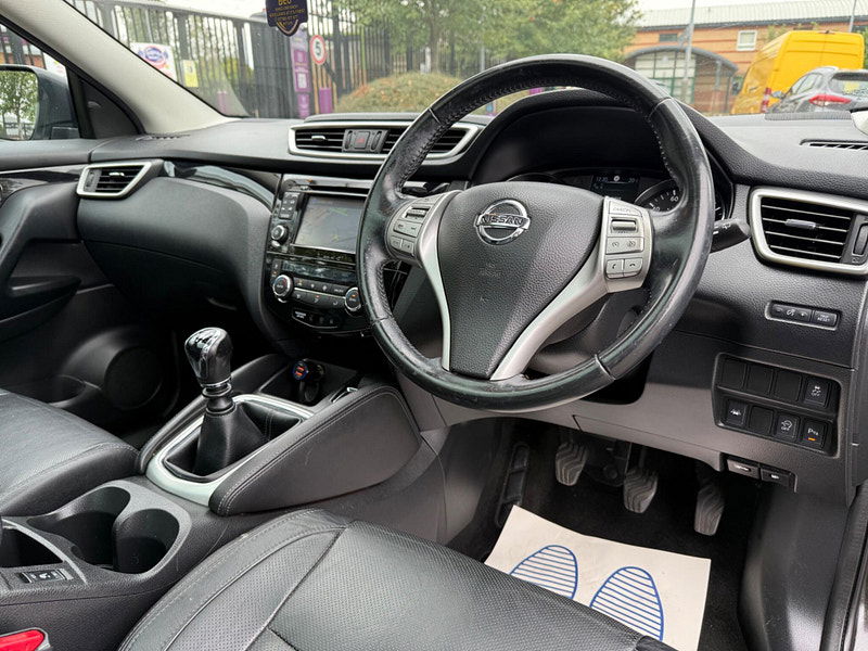 Nissan Qashqai 1.5 dCi Tekna 2WD Euro 5 (s/s) 5dr 5dr Manual 2025
