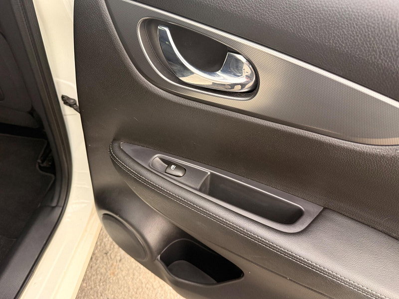 Nissan Qashqai 1.5 dCi Tekna Euro 6 (s/s) 5dr 5dr Manual 2026