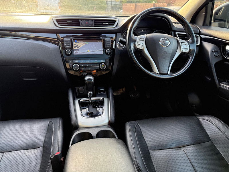 Nissan Qashqai 1.6 dCi Tekna XTRON 2WD Euro 5 (s/s) 5dr 5dr Automatic 2025
