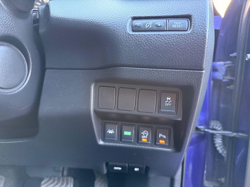 Nissan Qashqai 1.6 dCi Tekna XTRON 2WD Euro 5 (s/s) 5dr 5dr Automatic 2026