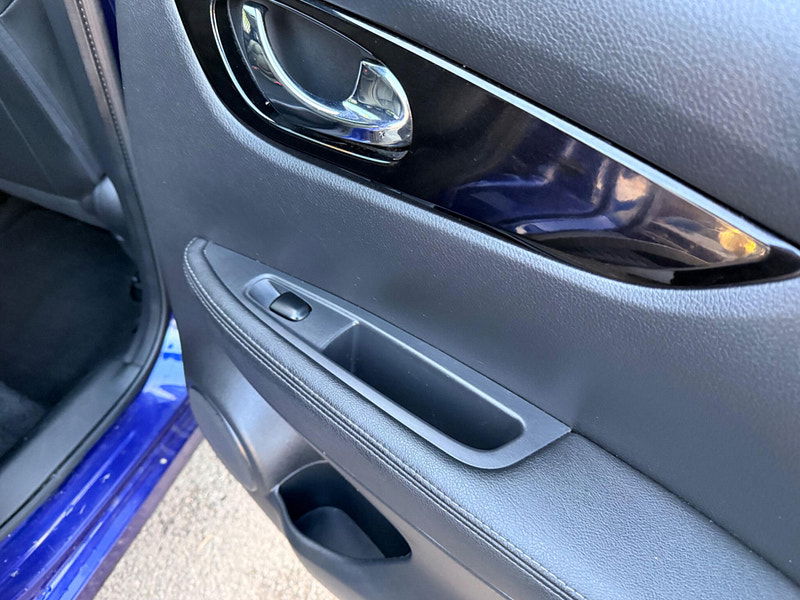 Nissan Qashqai 1.6 dCi Tekna XTRON 2WD Euro 5 (s/s) 5dr 5dr Automatic 2026