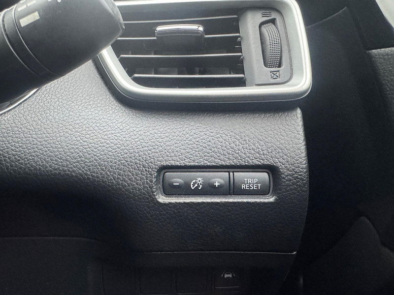 Nissan Qashqai 1.6 dCi Tekna XTRON 2WD Euro 6 (s/s) 5dr 5dr Automatic 2025