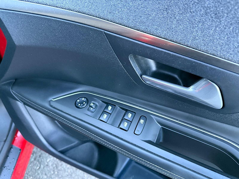 Peugeot 3008 1.6 BlueHDi Allure EAT Euro 6 (s/s) 5dr 5dr Automatic 2026