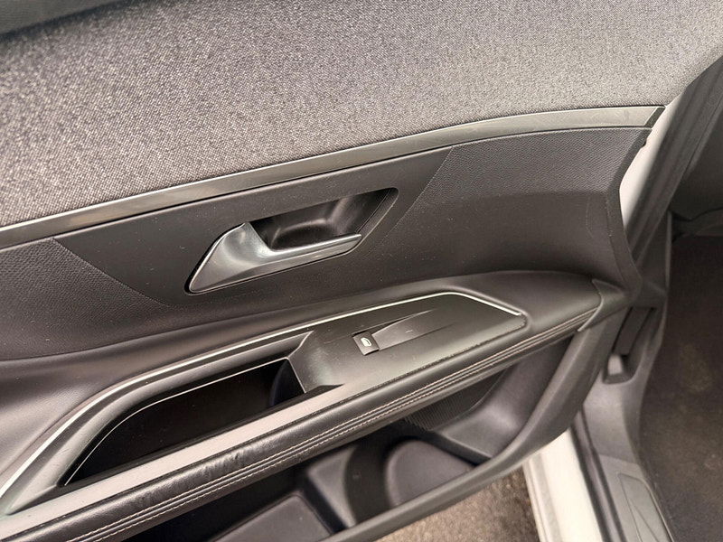 Peugeot 5008 1.5 BlueHDi Allure EAT Euro 6 (s/s) 5dr 5dr Automatic 2026