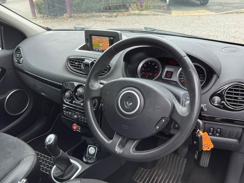 Renault Clio 1.2 Dynamique TomTom Euro 5 3dr 3dr Manual 2024