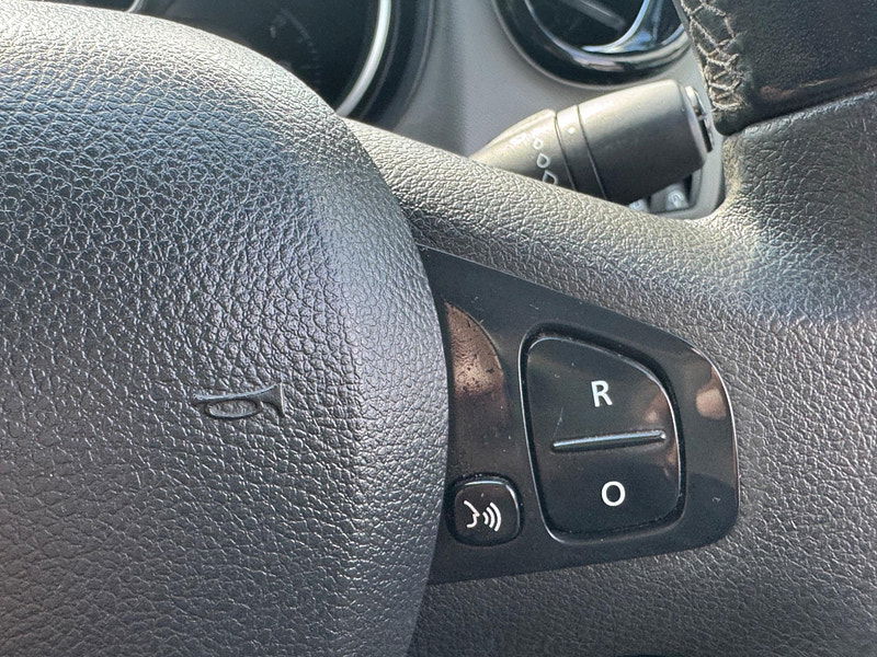 Renault Trafic 1.6 dCi 27 Sport Nav SWB Standard Roof Euro 6 5dr 4dr Manual 2025