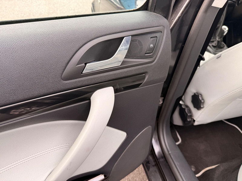 Skoda Octavia  5dr Manual 2026