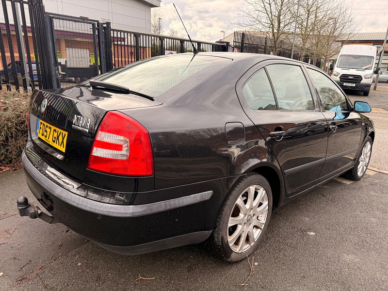 Skoda Octavia  5dr Manual 2026