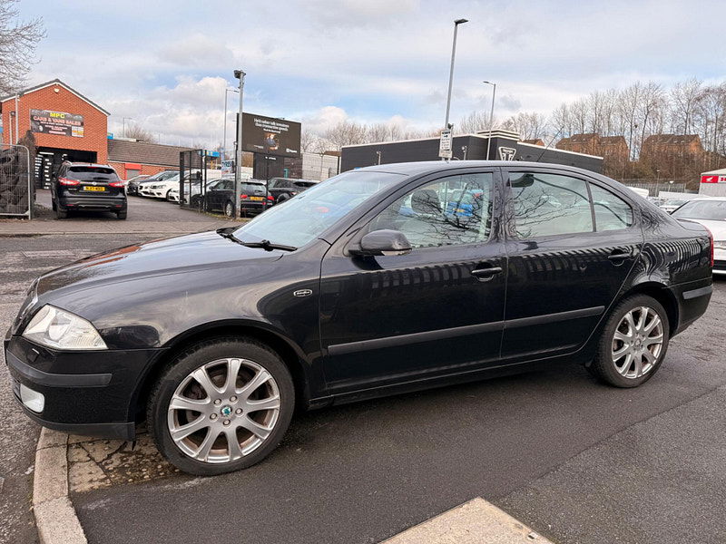 Skoda Octavia  5dr Manual 2026