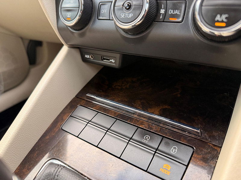 Skoda Octavia 2.0 TDI Elegance DSG Euro 5 (s/s) 5dr 5dr Automatic 2026