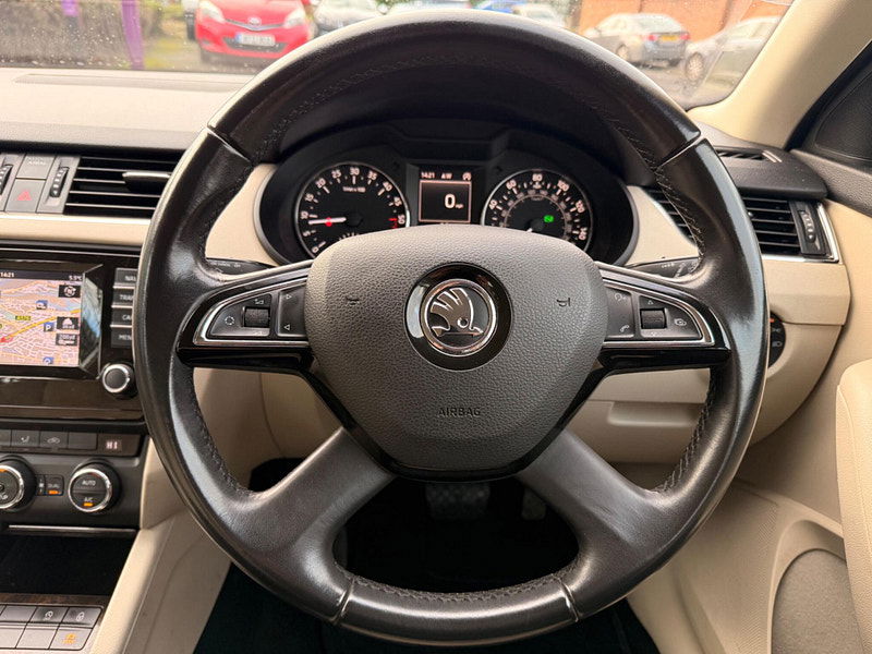 Skoda Octavia 2.0 TDI Elegance DSG Euro 5 (s/s) 5dr 5dr Automatic 2026