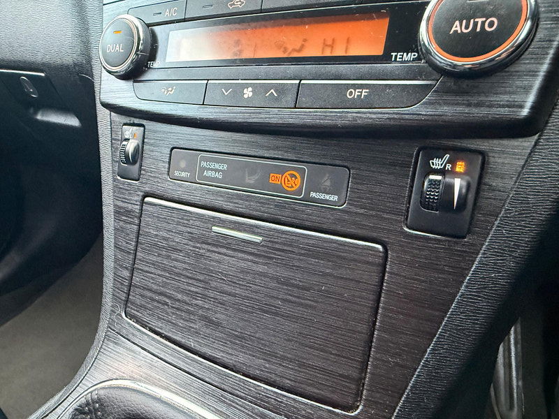 Toyota Avensis 2.2 D-4D T Spirit Euro 5 4dr 4dr Manual 2026