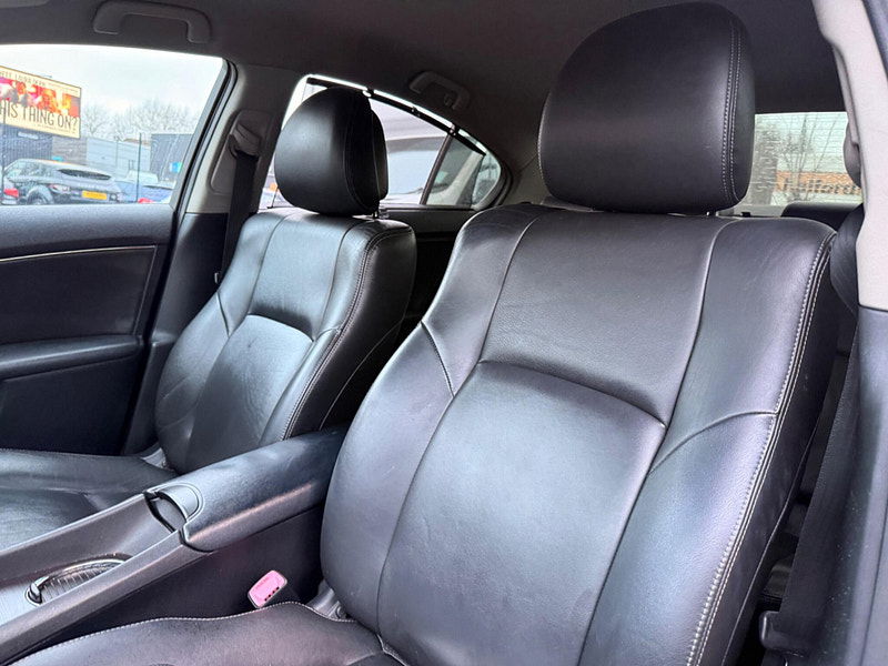 Toyota Avensis 2.2 D-4D T Spirit Euro 5 4dr 4dr Manual 2026