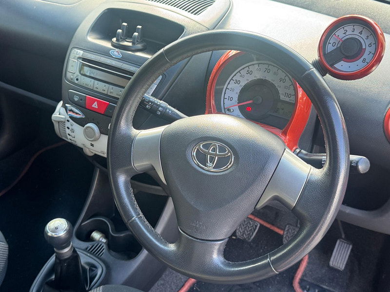 Toyota Aygo 1.0 VVT-i Fire Euro 5 5dr 5dr Manual 2025