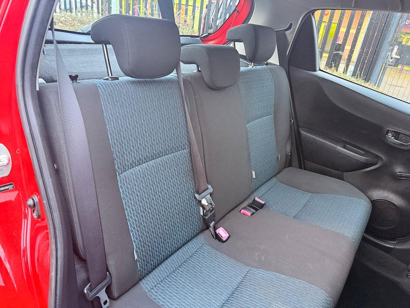 Toyota Yaris 1.33 Dual VVT-i TR Euro 5 5dr 5dr Manual 2026