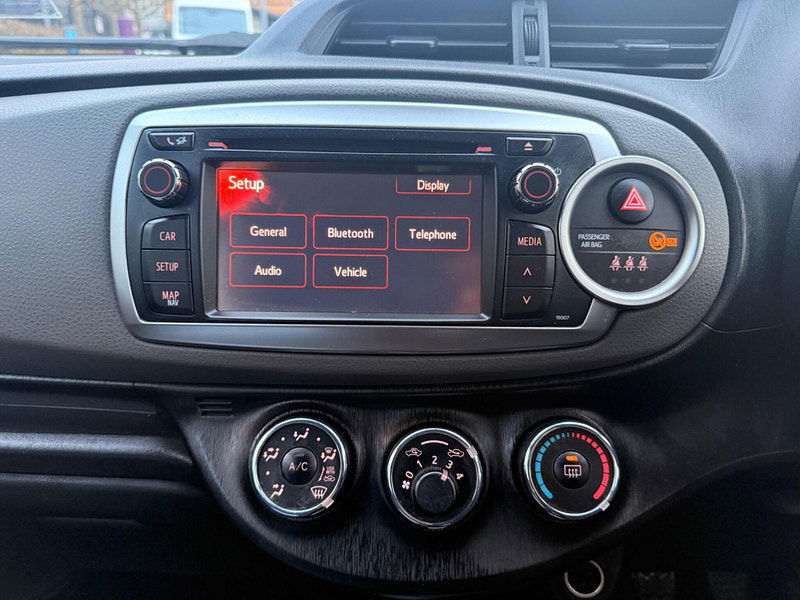 Toyota Yaris 1.33 Dual VVT-i TR Euro 5 5dr 5dr Manual 2026