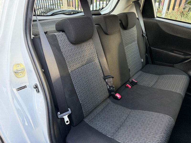 Toyota Yaris 1.33 Dual VVT-i TR Multidrive S Euro 5 5dr 5dr Automatic 2025